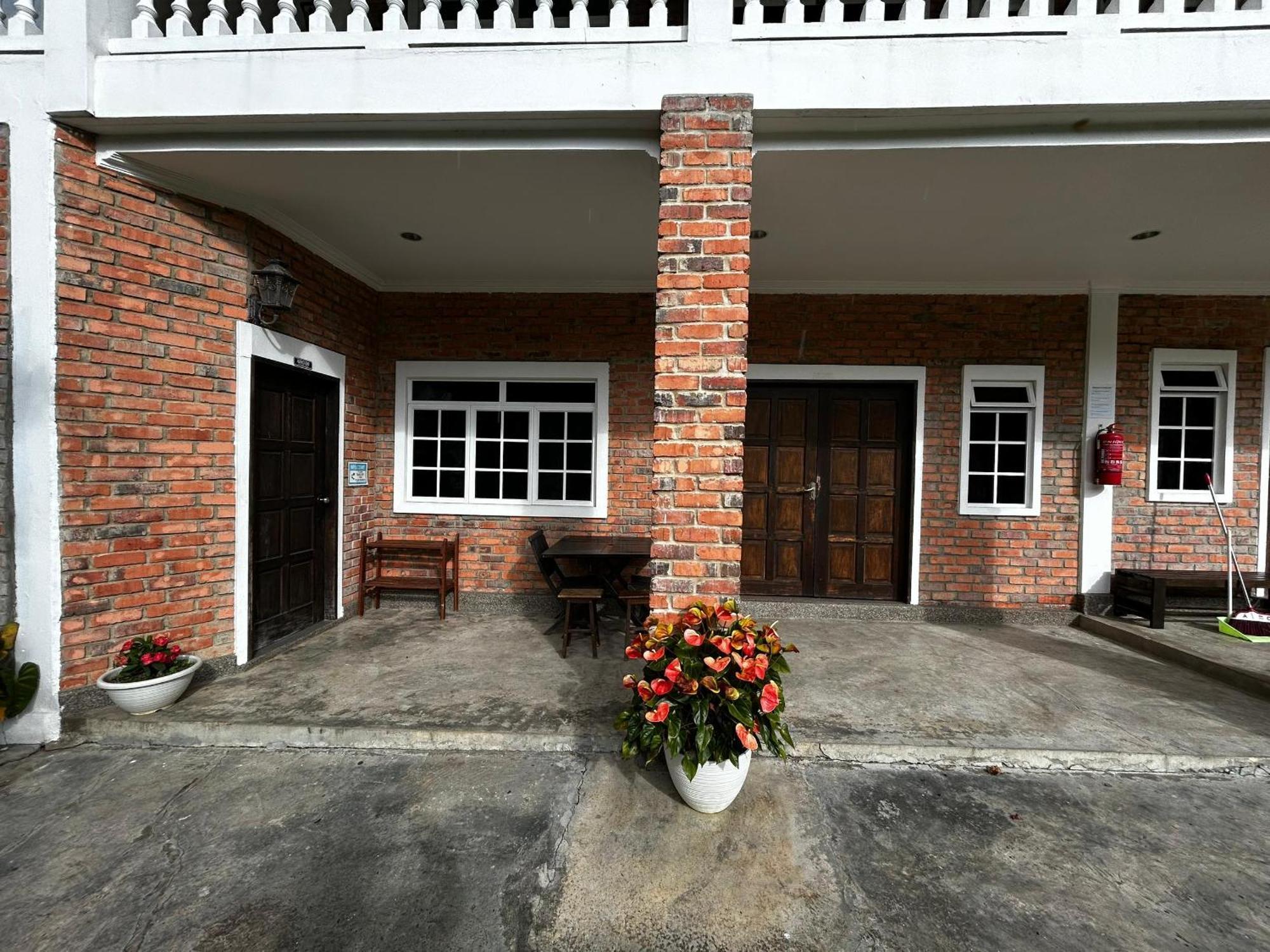 Kundasang Guesthouse Exterior foto
